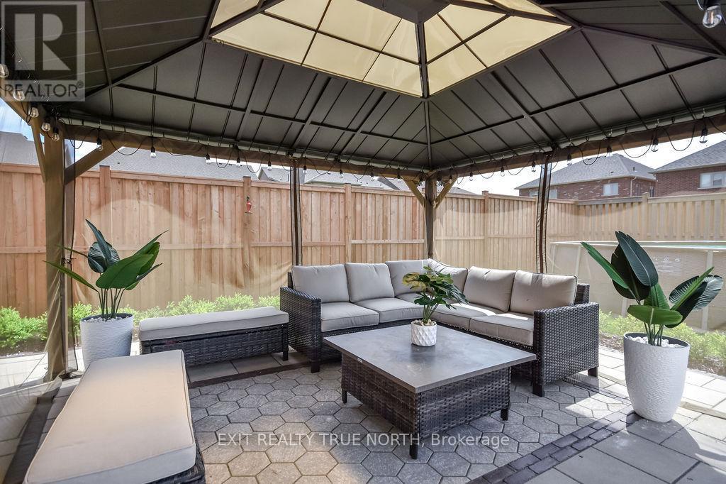 108 Rugman Crescent, Springwater, ON - Outdoor With Deck Patio Veranda With Exterior