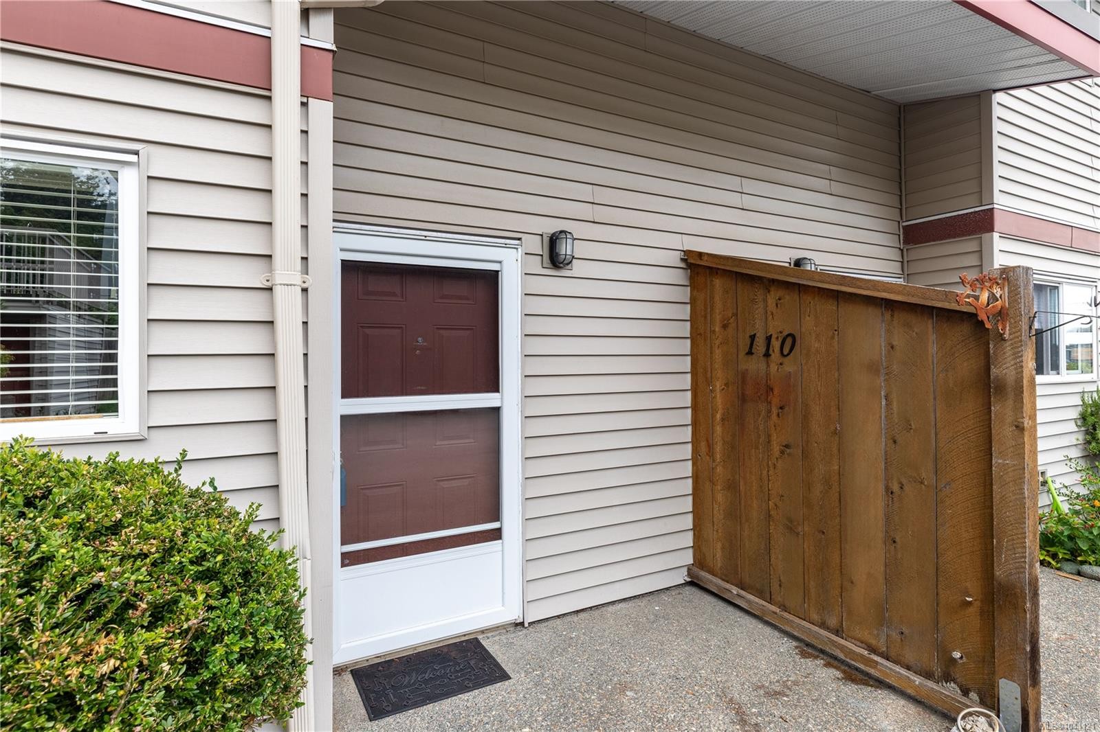 #110-824 Island Hwy South, Campbell River, BC