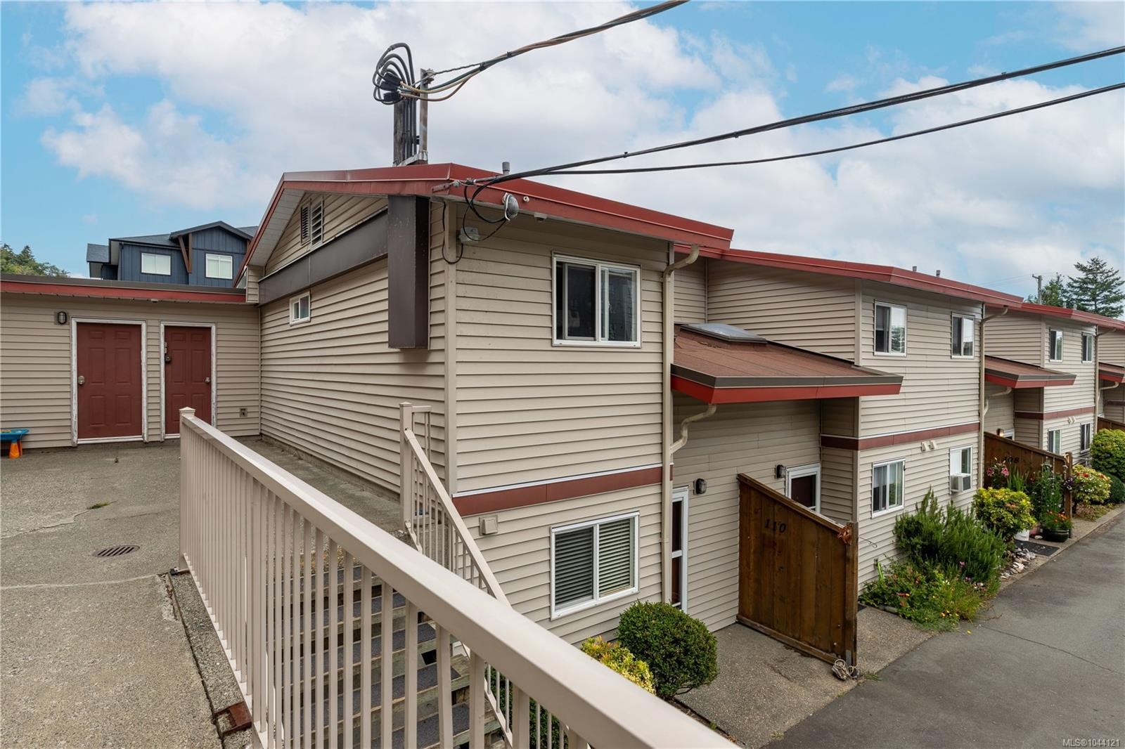 #110-824 Island Hwy South, Campbell River, BC