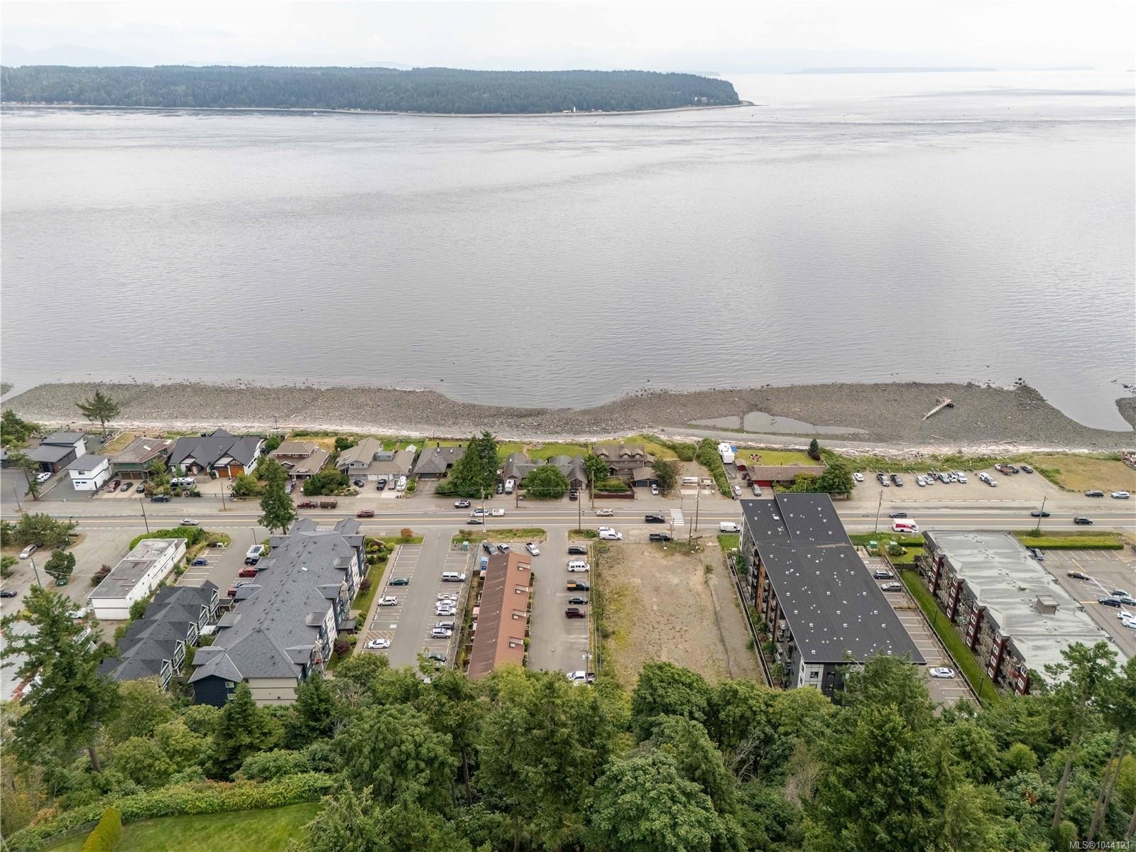 #110-824 Island Hwy South, Campbell River, BC