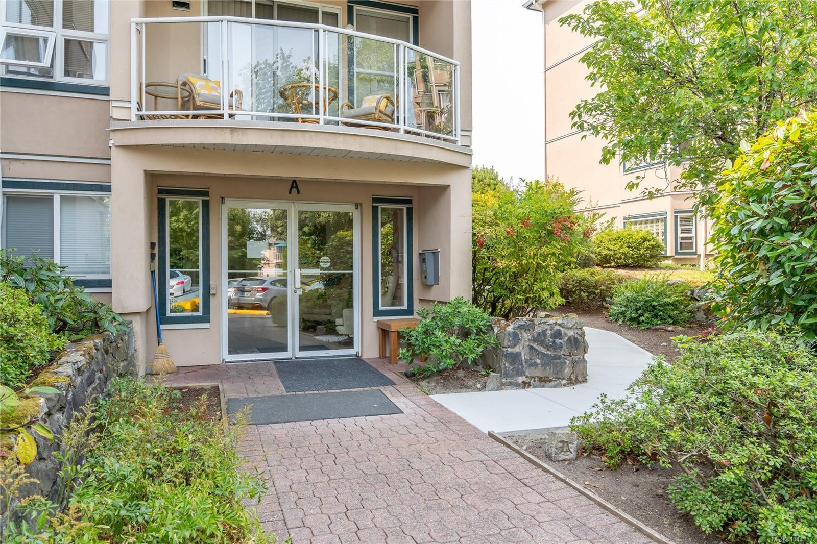 #203A-3000 Oak St, Chemainus, BC - Outdoor