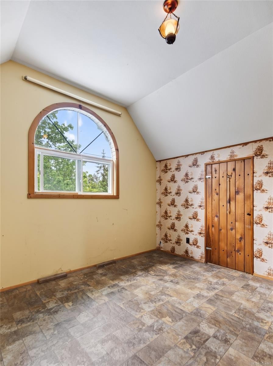 1232 Florence Rd, Comox, BC