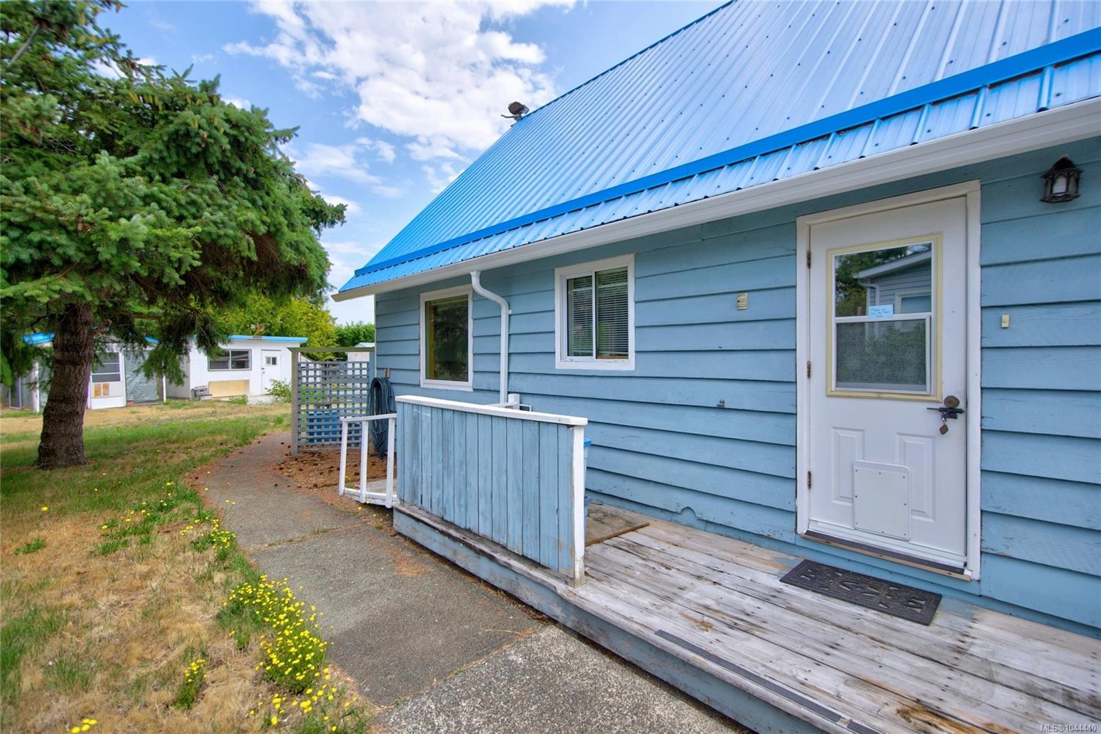 1232 Florence Rd, Comox, BC