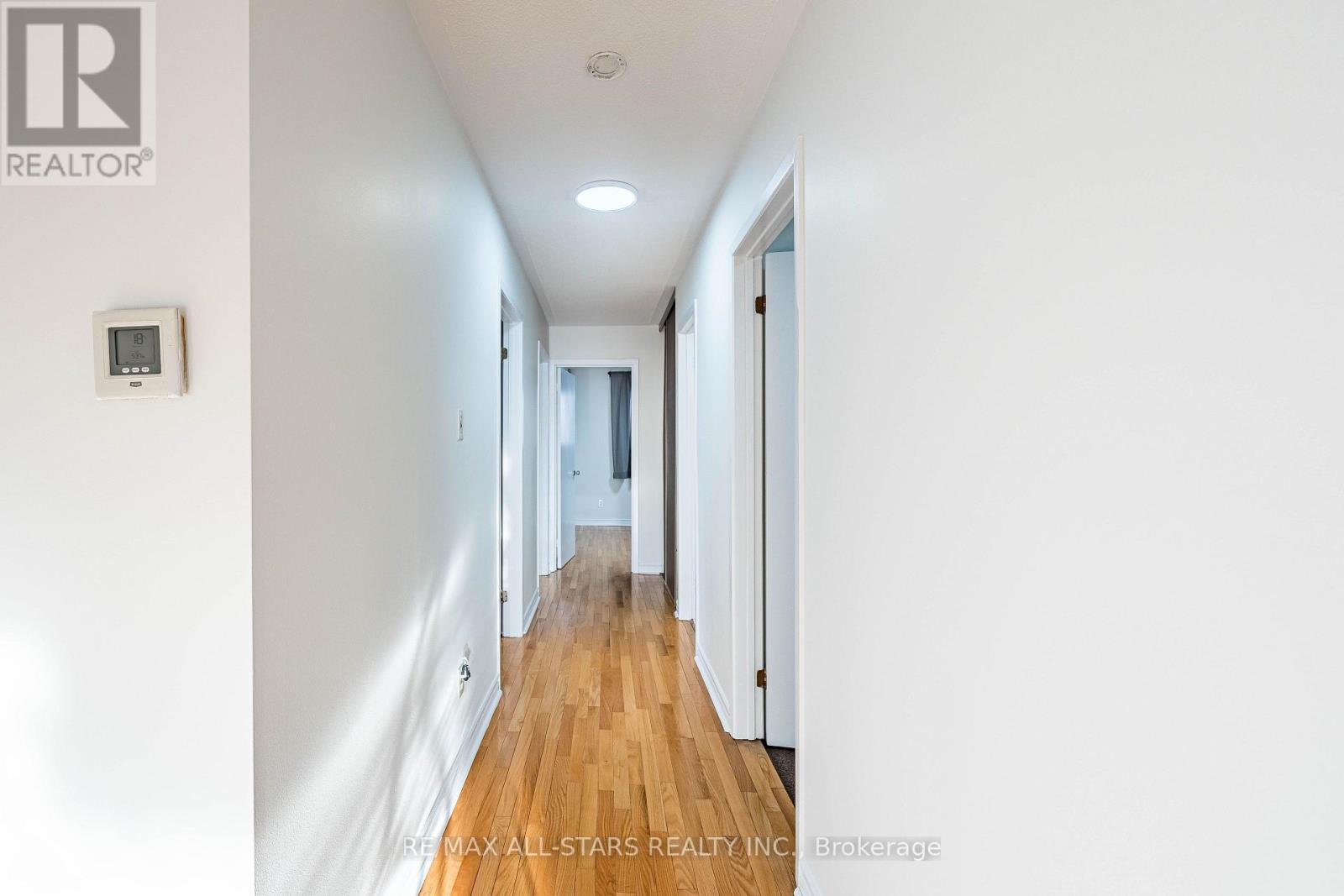 209 Apache Trail, Toronto, ON - Indoor Photo Showing Other Room