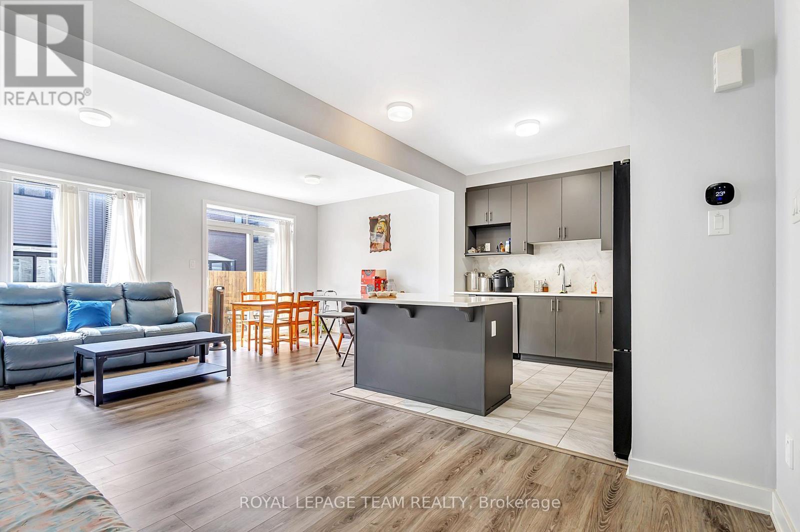 137 Yearling Circle, Ottawa, ON - Indoor