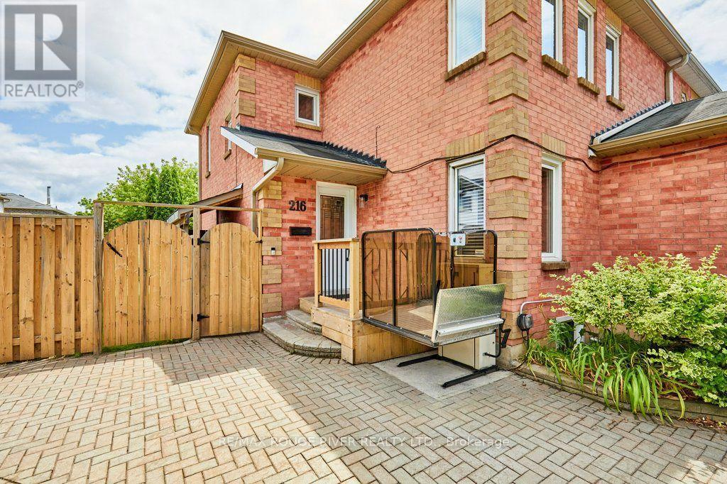 216 Wright Crescent, Ajax, ON - Outdoor With Exterior