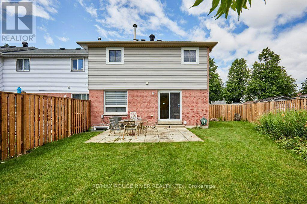 216 Wright Crescent, Ajax, ON - Outdoor