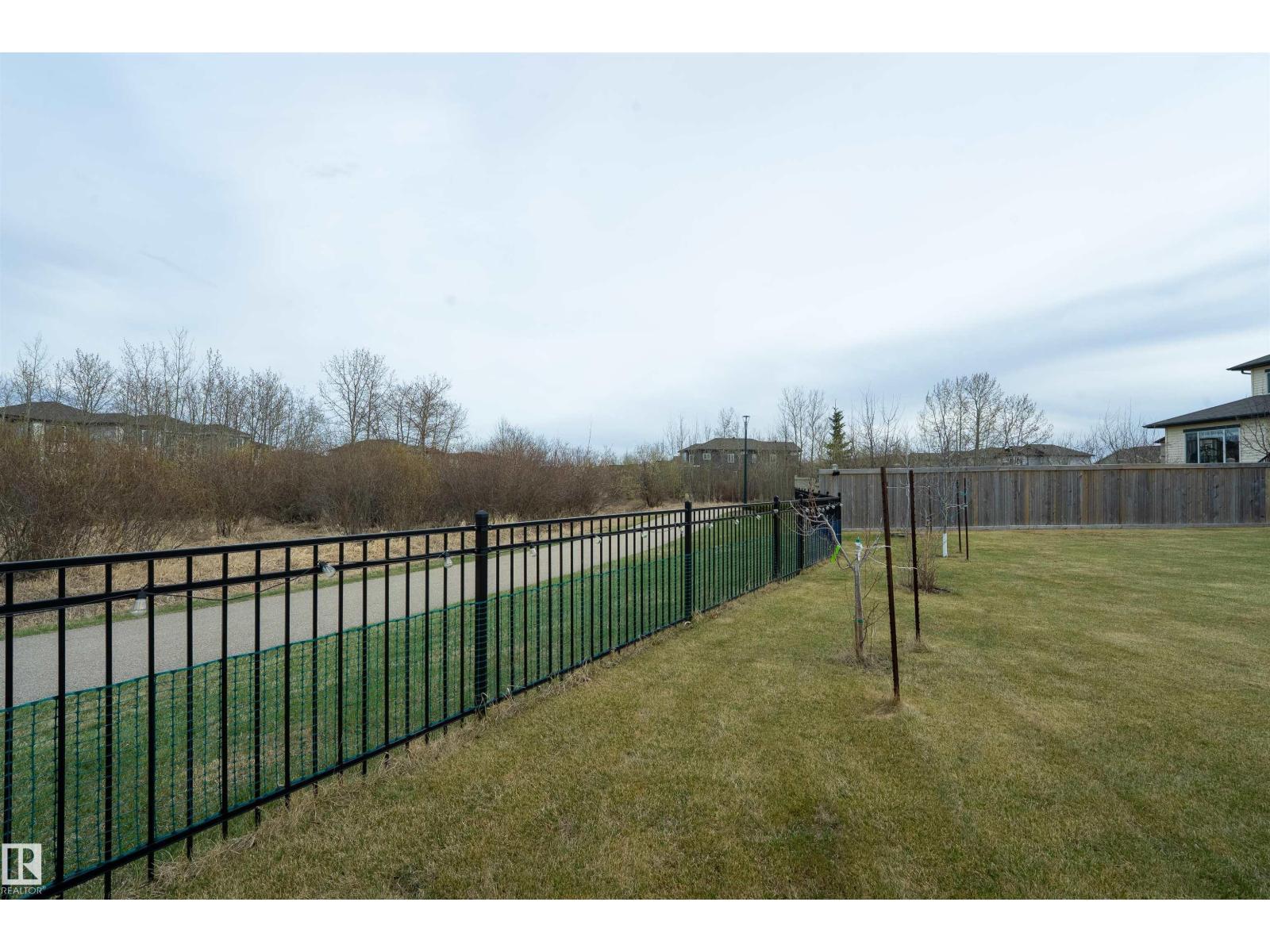 3623 8 St Nw, Edmonton, AB - Outdoor