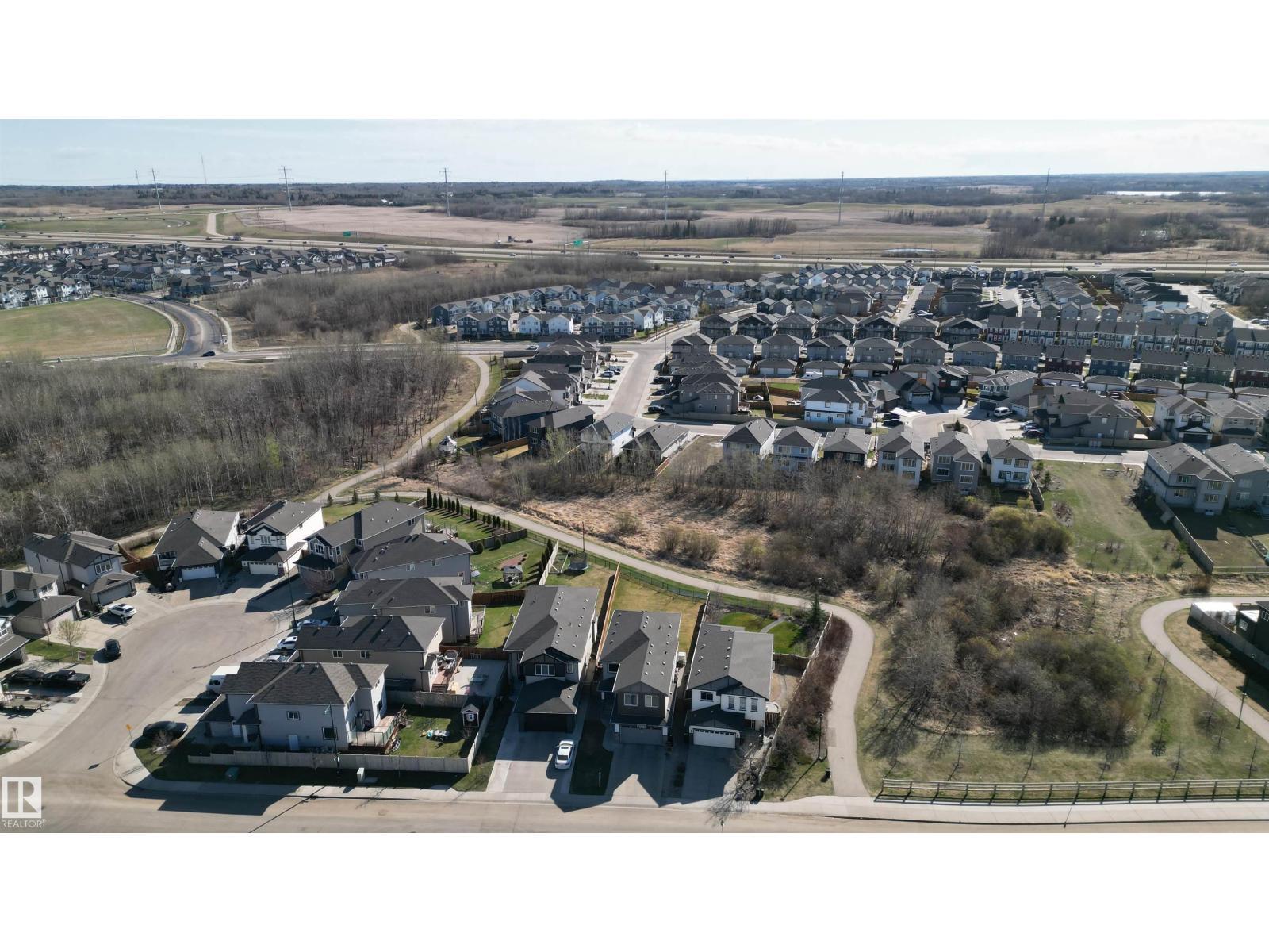 3623 8 St Nw, Edmonton, AB - Outdoor With View