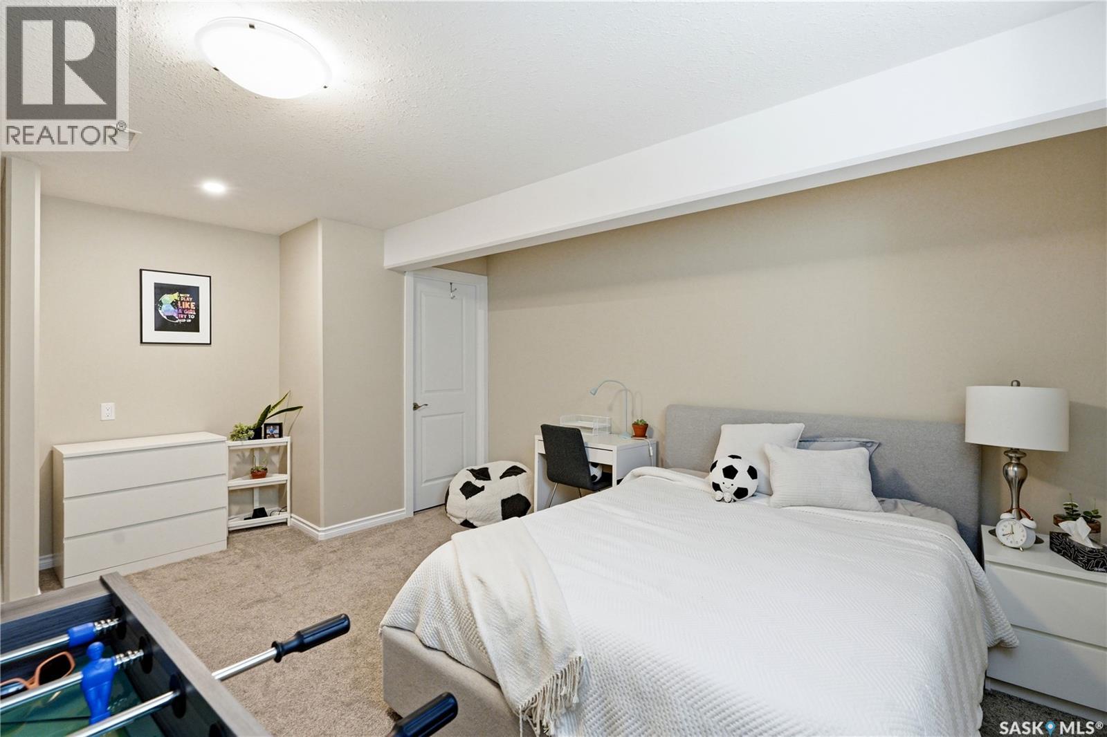 315 Werschner Lane, Saskatoon, SK - Indoor Photo Showing Bedroom