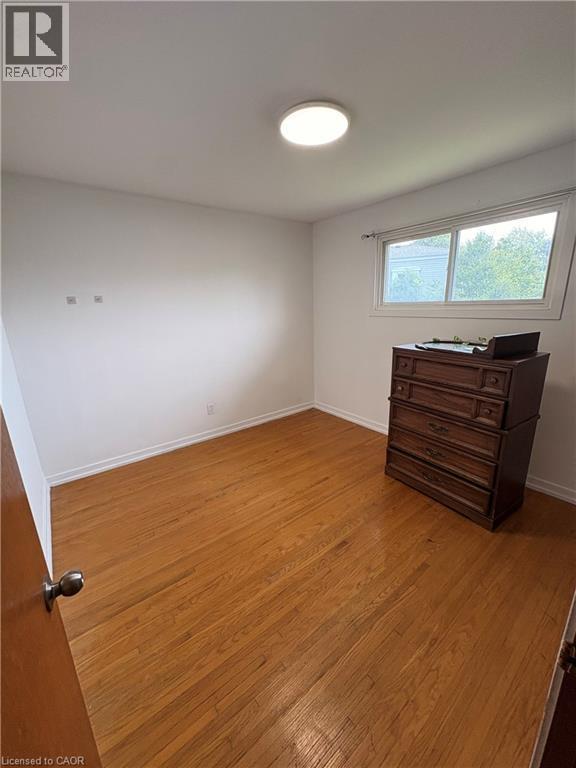 15 Champlain Avenue, Hamilton, ON - Indoor Photo Showing Other Room