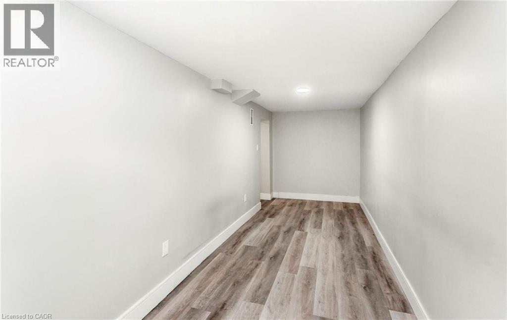 176 Samuelson Street, Cambridge, ON - Indoor Photo Showing Other Room