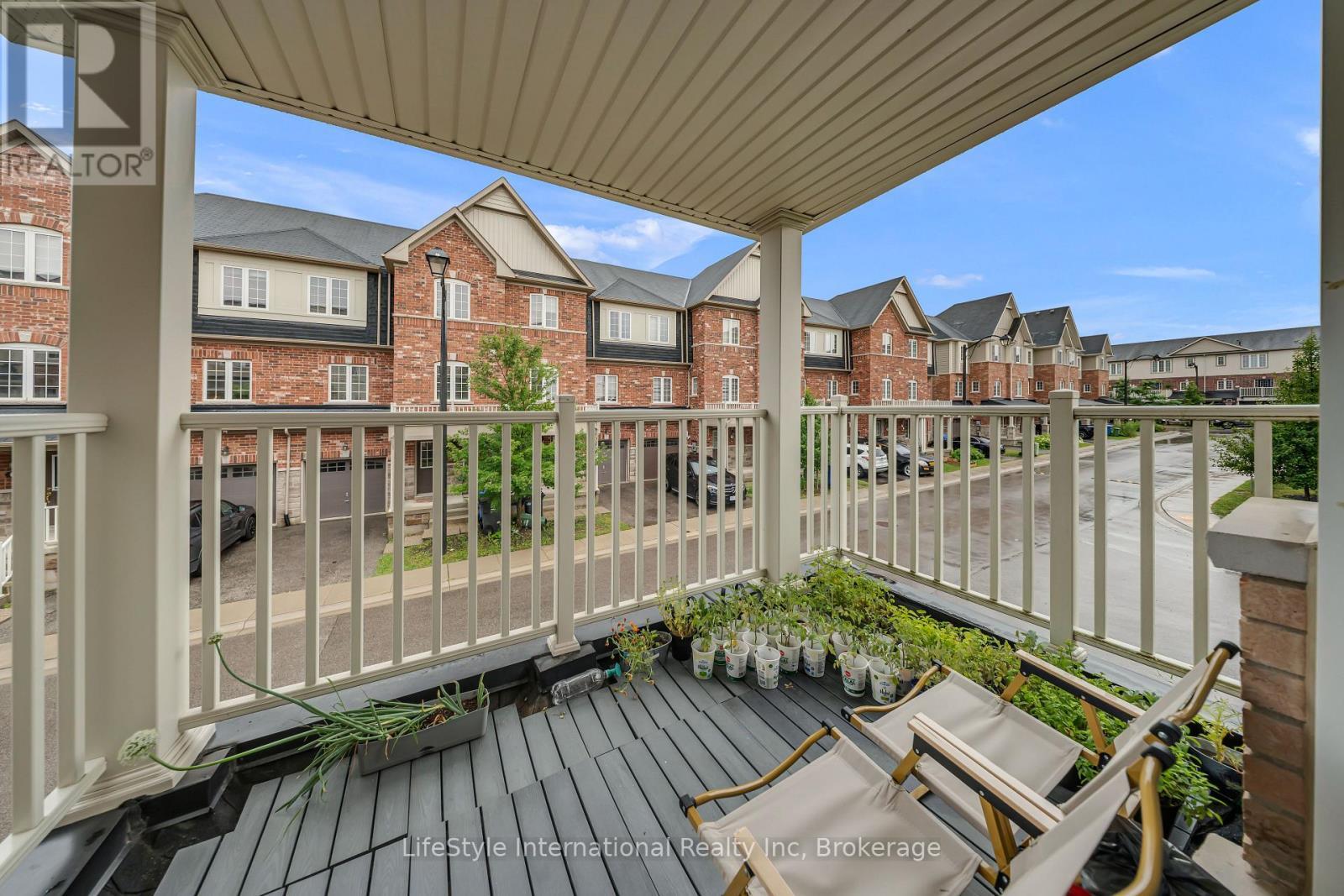 87 - 88 Decorso Drive, Guelph (Kortright East), ON - Outdoor With Balcony With Exterior