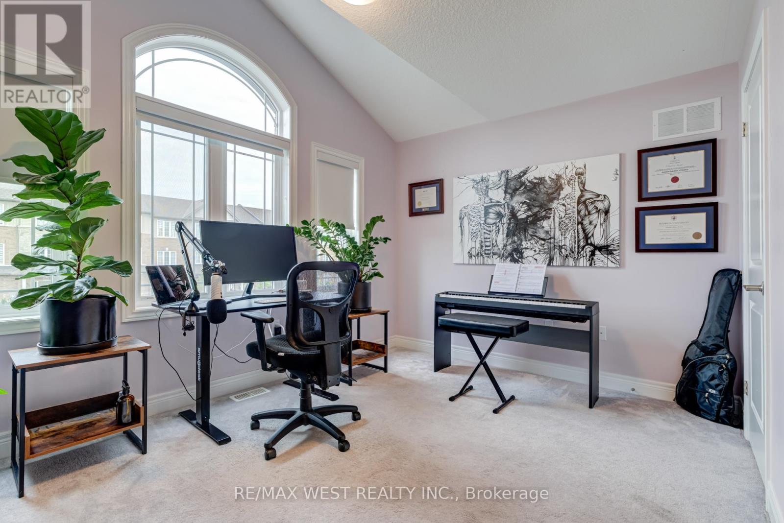 270 Dalgleish Trail, Hamilton, ON - Indoor Photo Showing Office