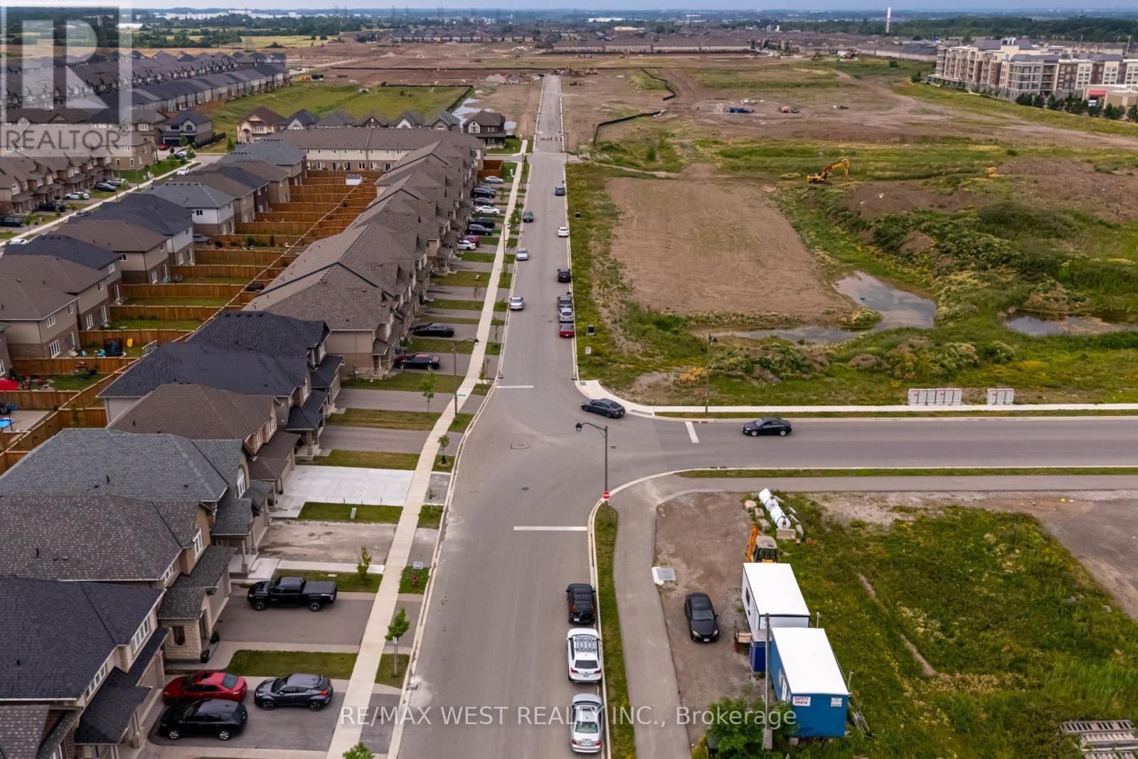 270 Dalgleish Trail, Hamilton, ON - Outdoor With View