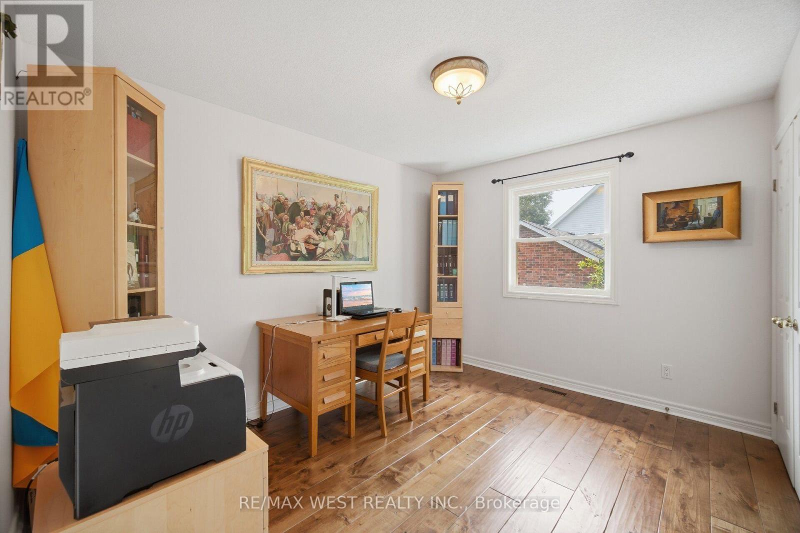 27 Norma Crescent, Hamilton, ON - Indoor