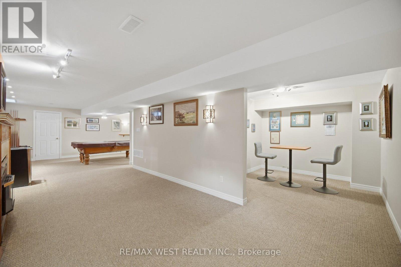 27 Norma Crescent, Hamilton, ON - Indoor