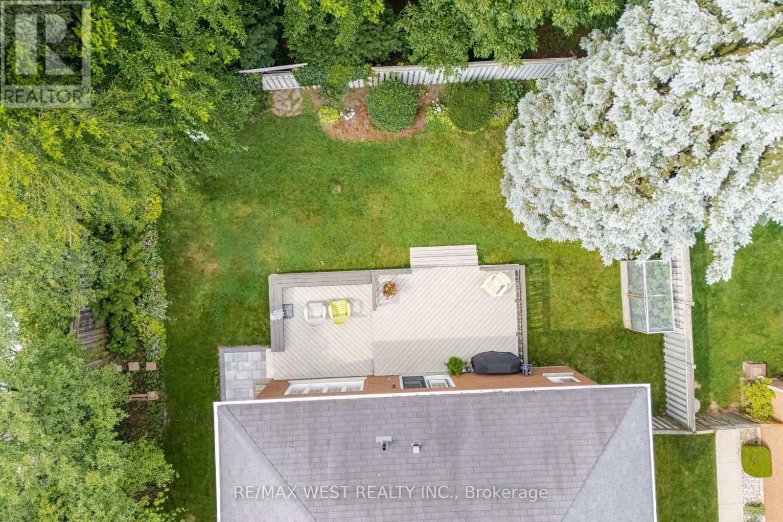 27 Norma Crescent, Hamilton, ON - Outdoor