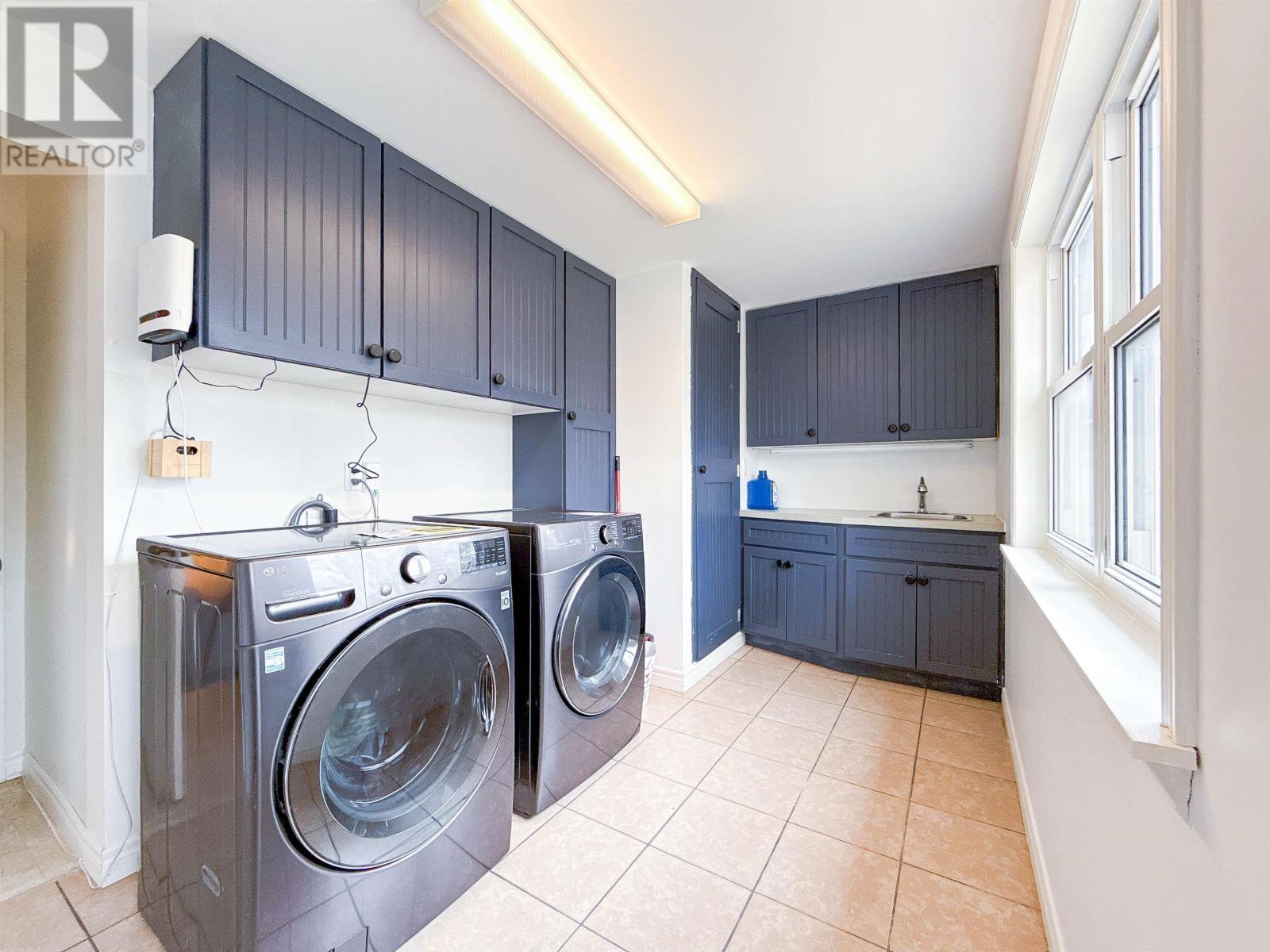 47 Emerald Drive, Charlottetown, PE - Indoor Photo Showing Laundry Room