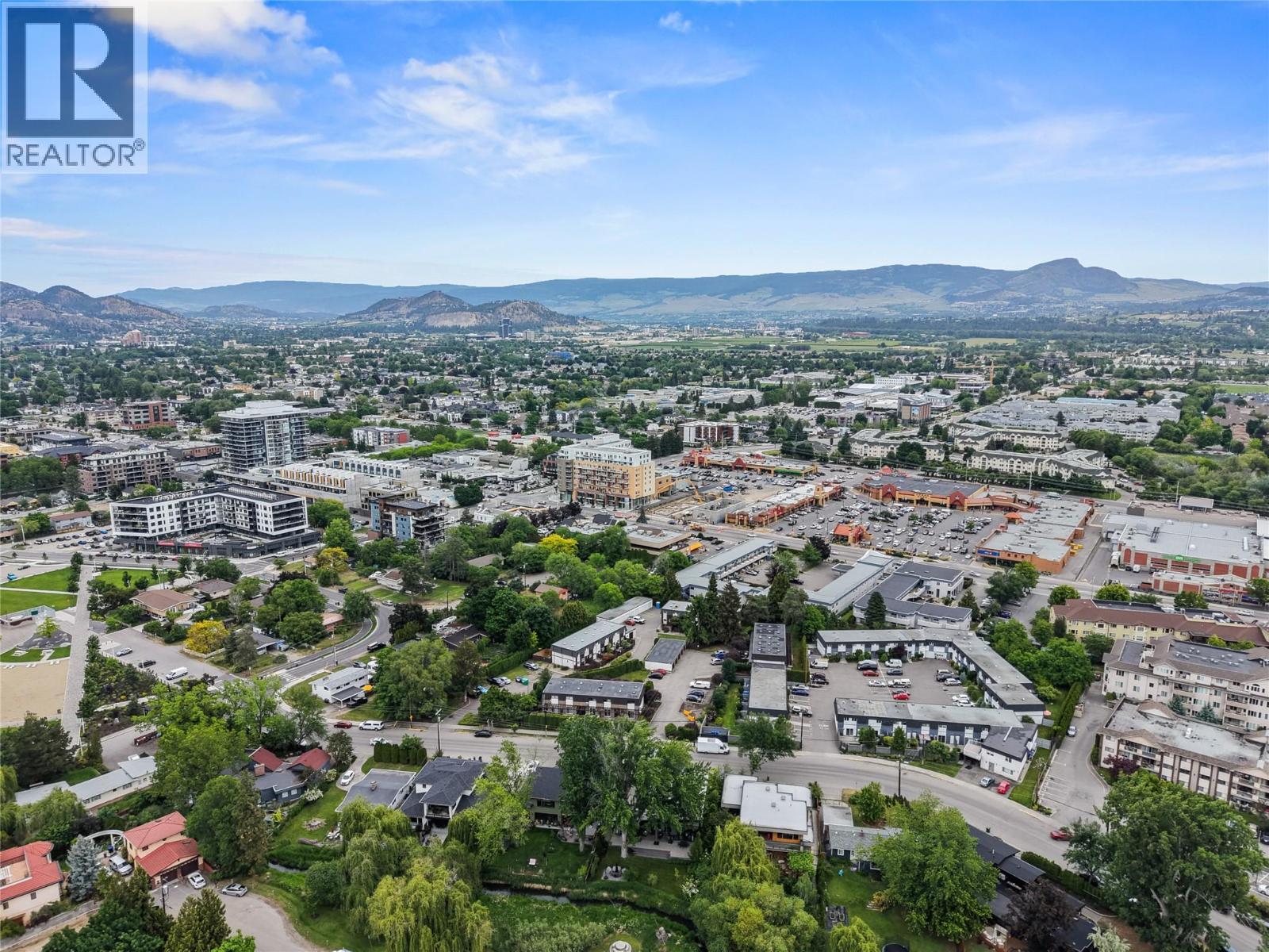 3135 Walnut Street Unit# 5, Kelowna, BC - Outdoor With View
