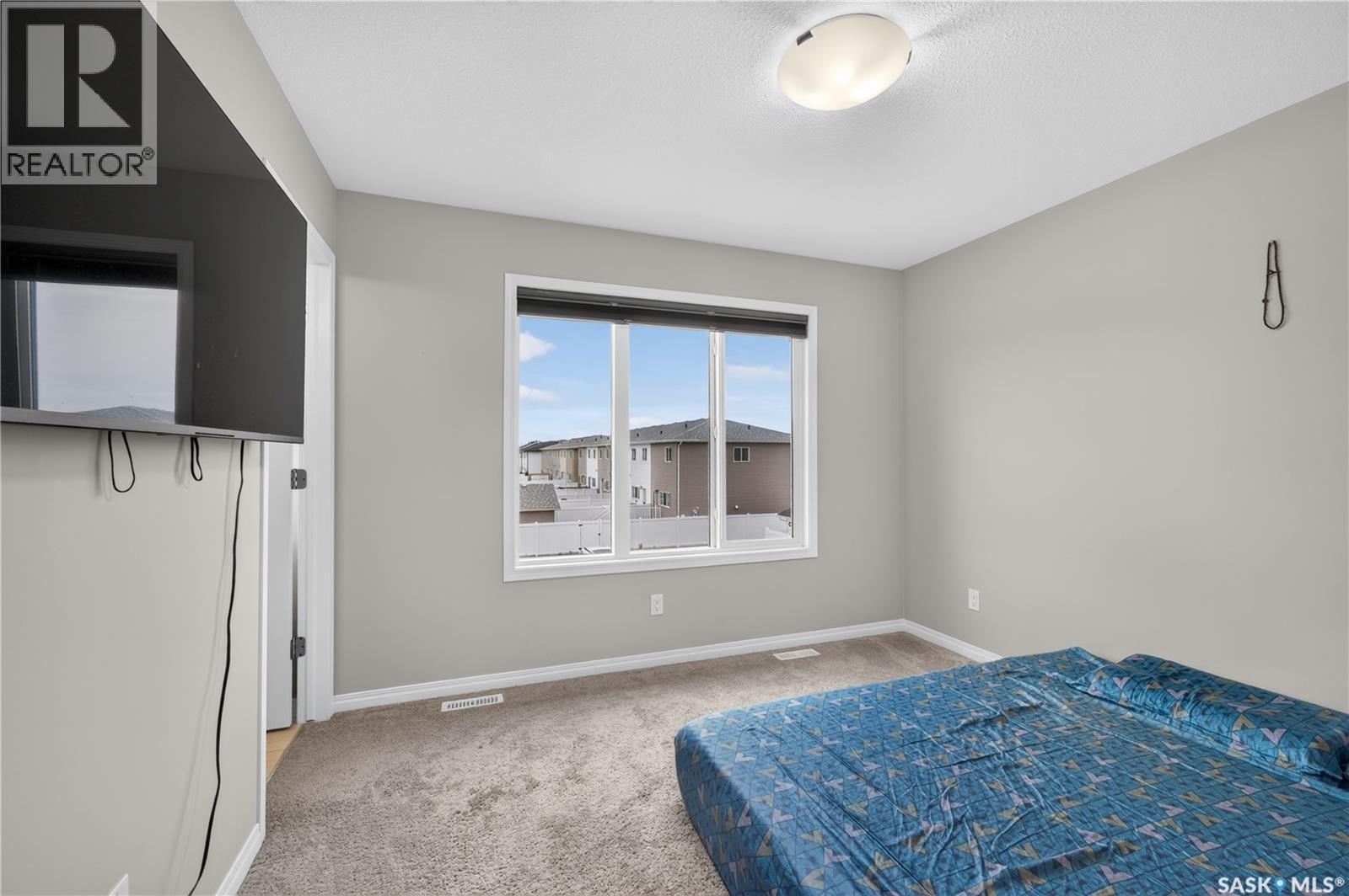 3281 Chuka Boulevard, Regina, SK - Indoor Photo Showing Bedroom