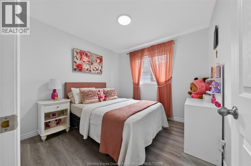 4844 Whitefish Crescent, Windsor, ON - Indoor Photo Showing Bedroom