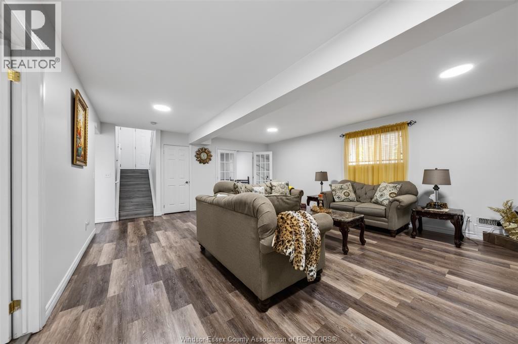 4844 Whitefish Crescent, Windsor, ON - Indoor