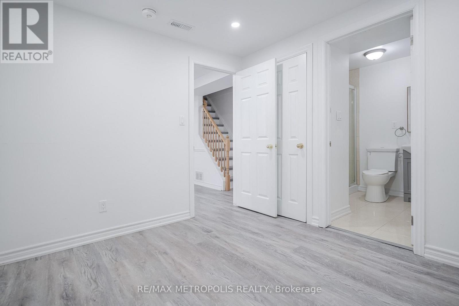 Bsmt - 570 Springview Drive, Pickering, ON - Indoor
