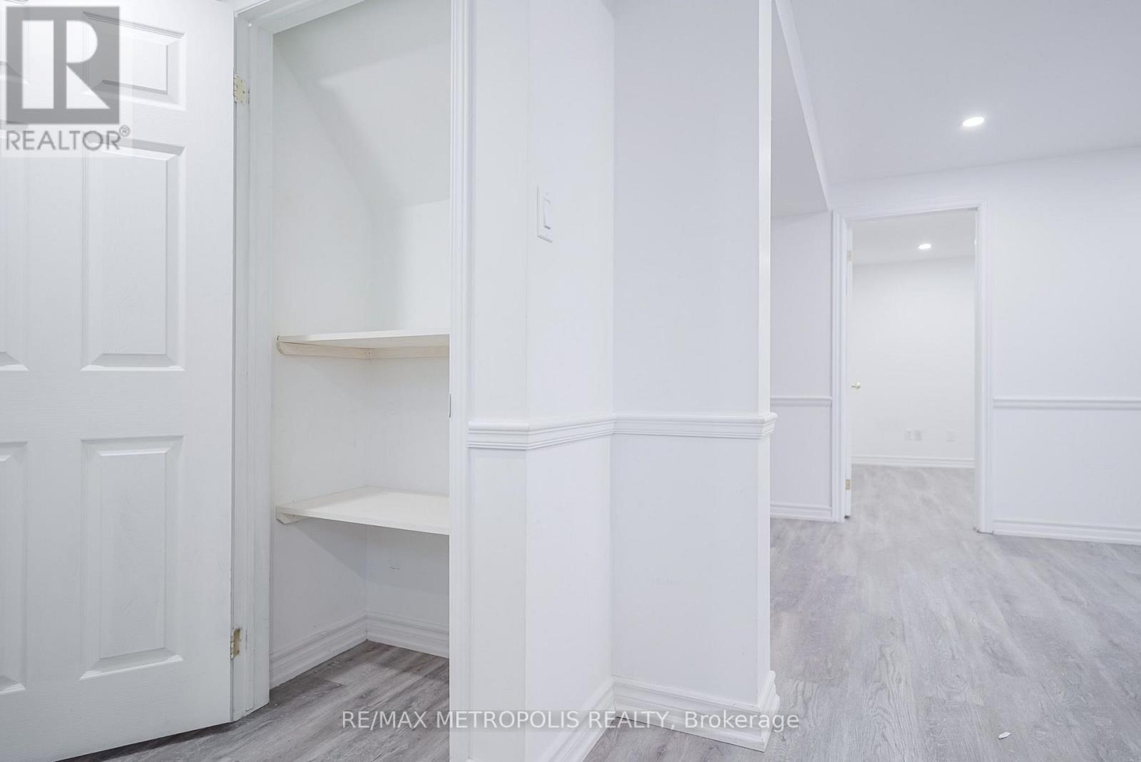 Bsmt - 570 Springview Drive, Pickering, ON - Indoor Photo Showing Other Room