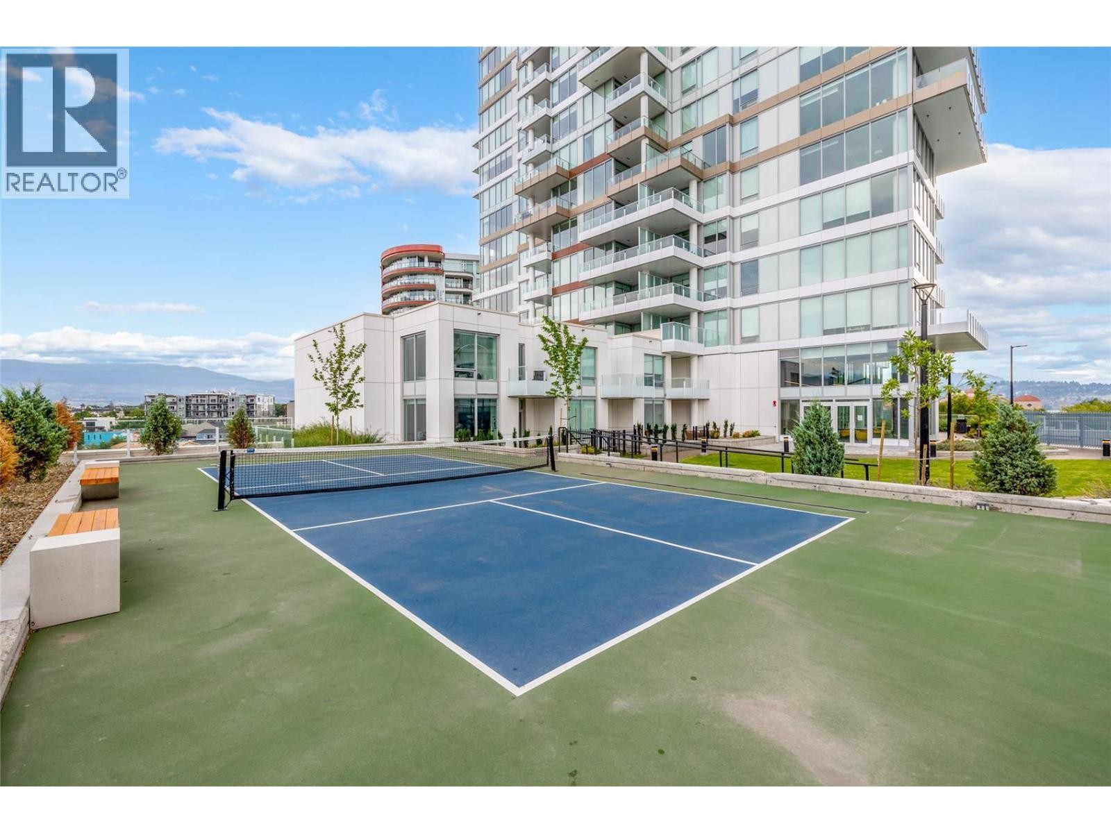 Tennis / Pickleball Court - 1191 Sunset Drive Unit# 609, Kelowna, BC - Outdoor