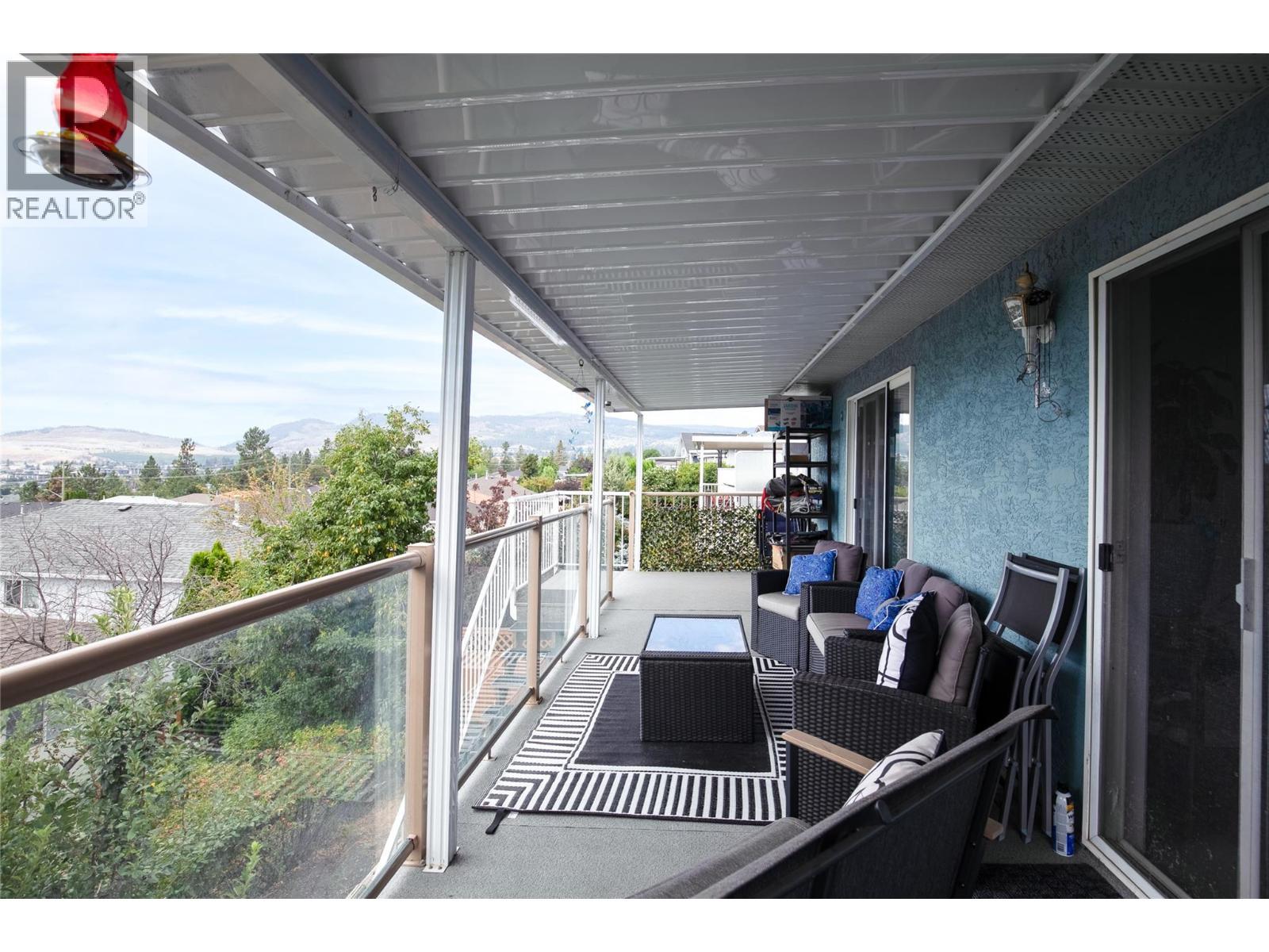 2440 Old Okanagan Highway Unit# 331, West Kelowna, BC - Outdoor With Exterior