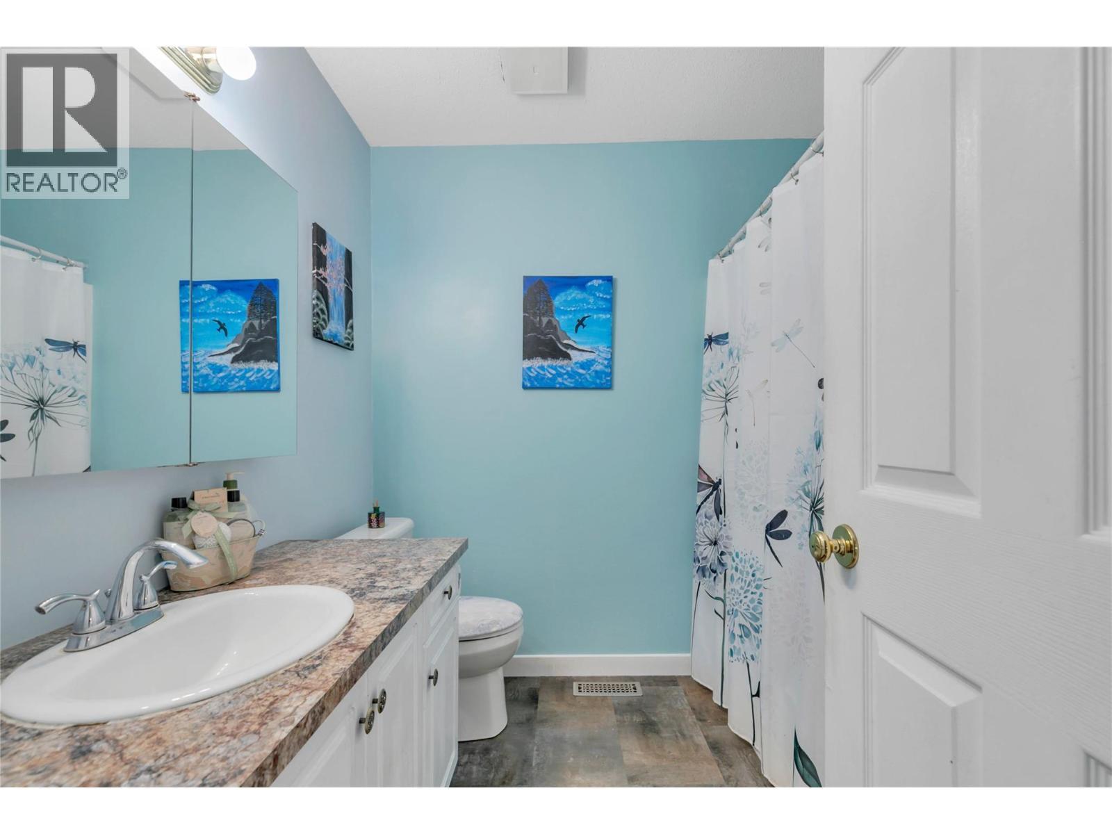2440 Old Okanagan Highway Unit# 331, West Kelowna, BC - Indoor Photo Showing Bathroom