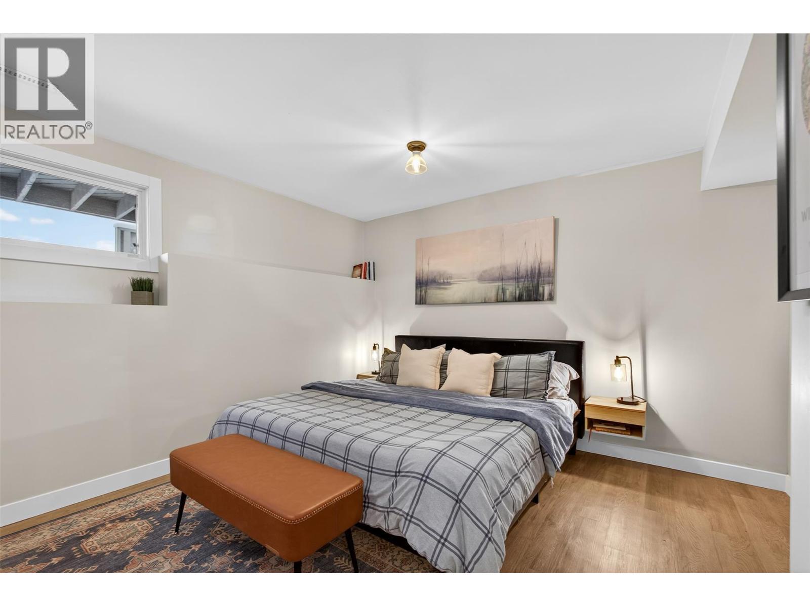 2490 Sexsmith Road, Kelowna, BC - Indoor Photo Showing Bedroom