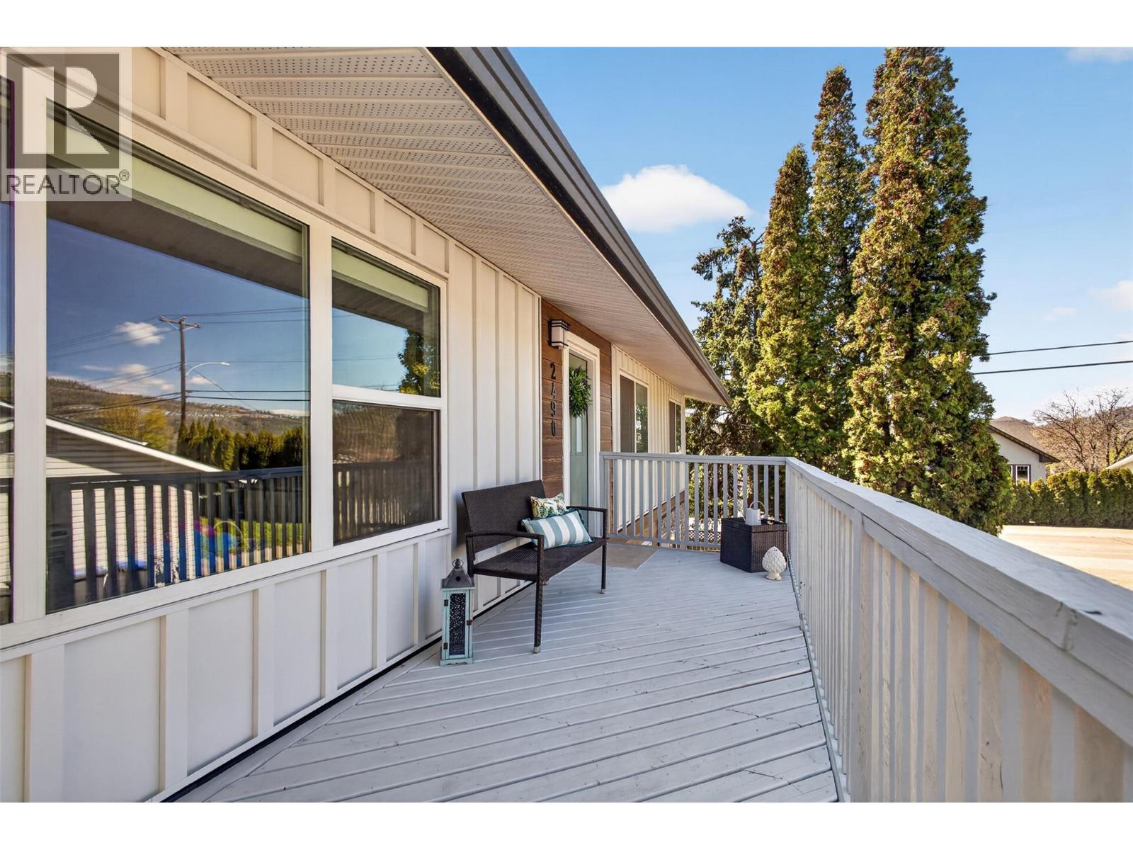2490 Sexsmith Road, Kelowna, BC - Outdoor With Exterior