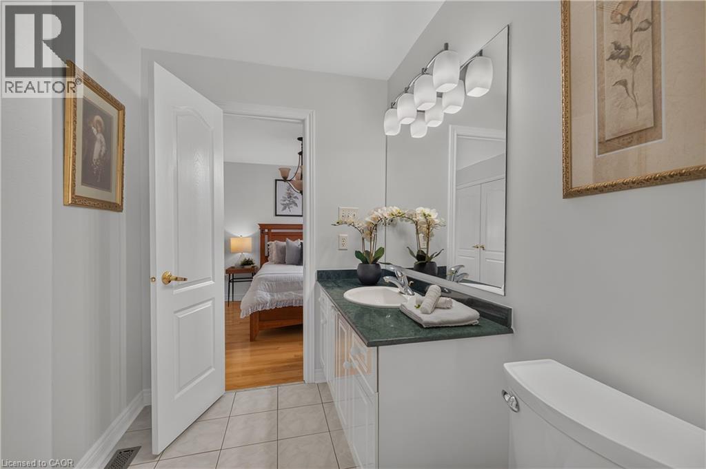 26 Packham Circle, Brampton, ON - Indoor Photo Showing Bathroom