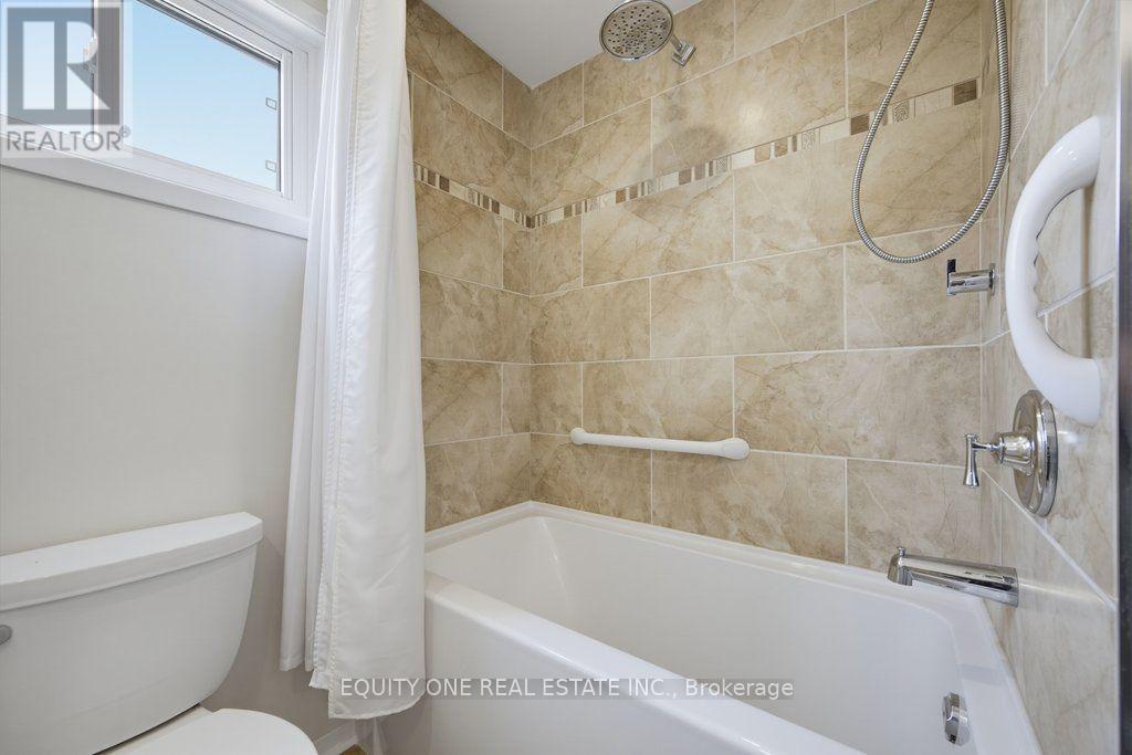 3380 Uplands Drive, Ottawa, ON - Indoor Photo Showing Bathroom