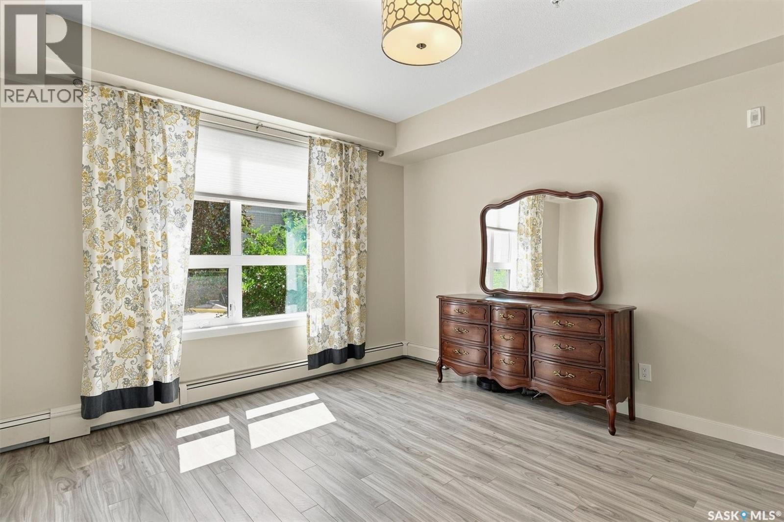 116 1025 Moss Avenue, Saskatoon, SK - Indoor