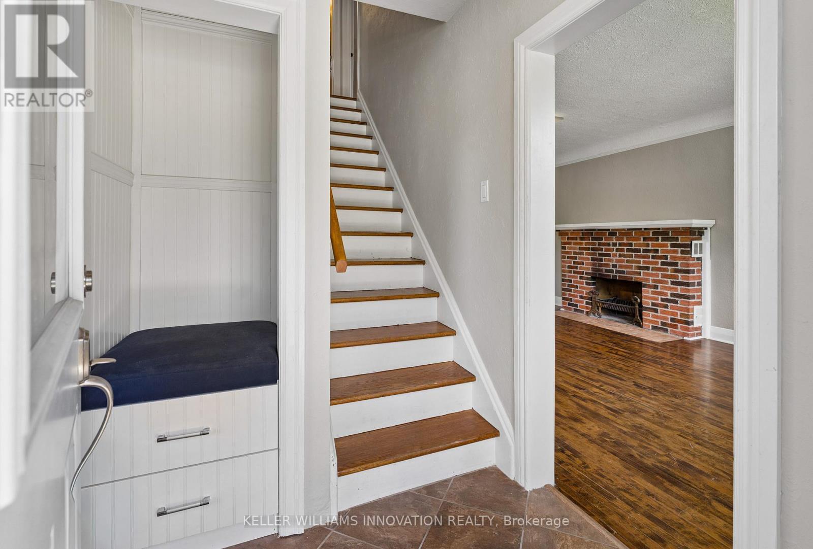 580 Weber Street E, Kitchener, ON - Indoor Photo Showing Other Room