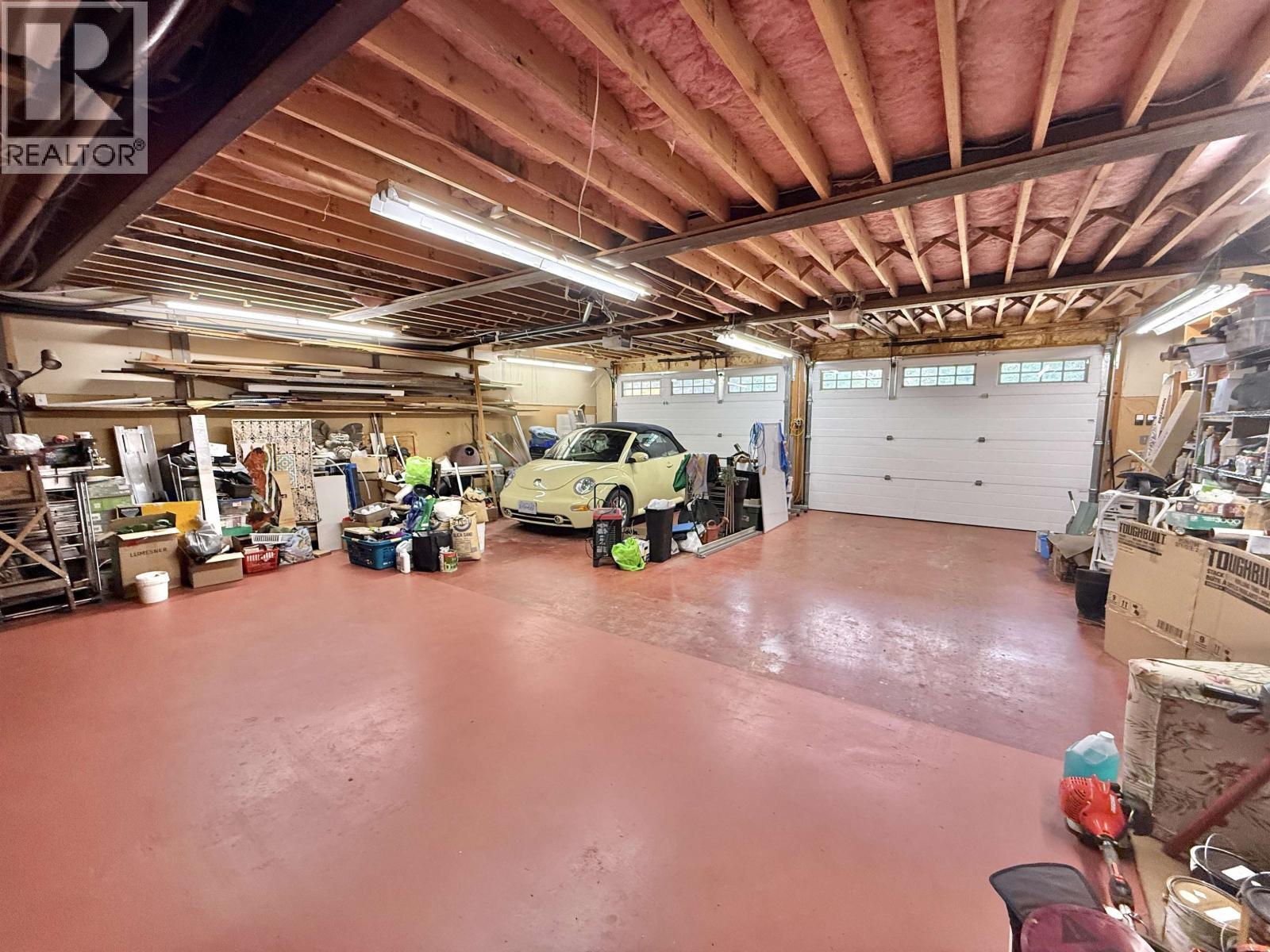 112 Corey Road, Quesnel, BC - Indoor Photo Showing Garage
