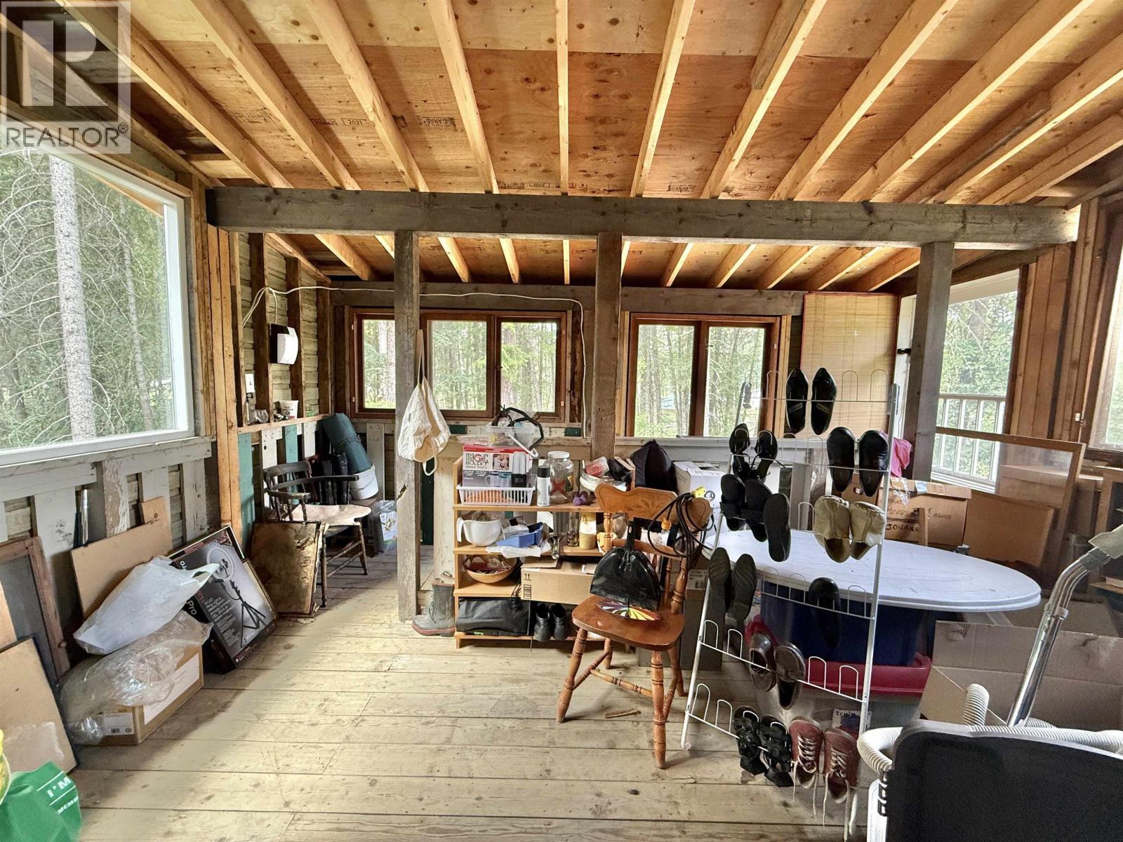 112 Corey Road, Quesnel, BC - Indoor Photo Showing Dining Room