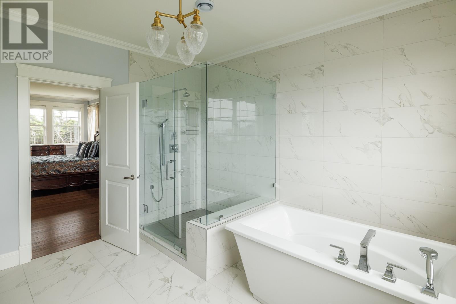 6 Stoneley Place, St. John'S, NL - Indoor Photo Showing Bathroom