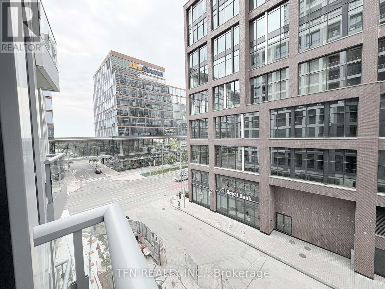 427 - 15 Richardson Street, Toronto, ON -