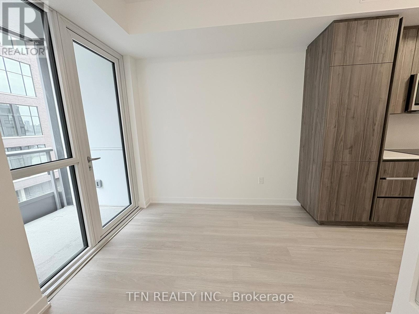 427 - 15 Richardson Street, Toronto, ON - Indoor Photo Showing Other Room