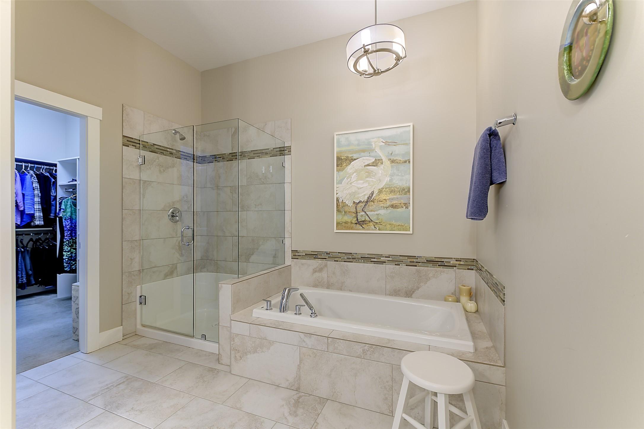 2-1836 Tower Ranch Boulevard, Kelowna, BC - Indoor Photo Showing Bathroom