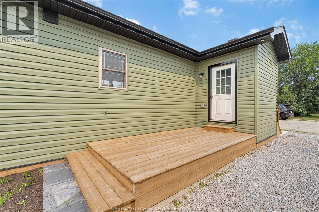 77 Julie Lane, Lakeshore, ON - Outdoor With Exterior