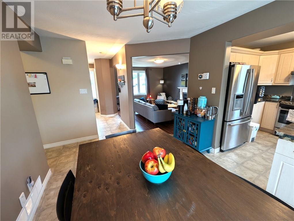 2472 Bancroft Drive, Sudbury, ON - Indoor Photo Showing Other Room