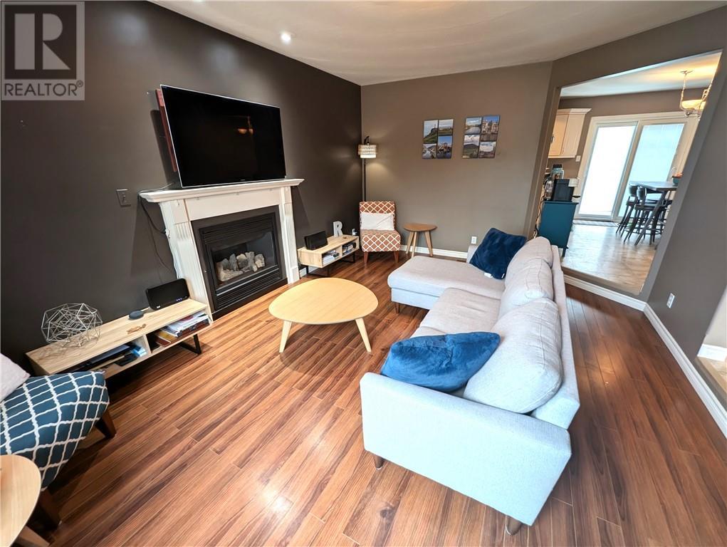 2472 Bancroft Drive, Sudbury, ON - Indoor Photo Showing Living Room With Fireplace