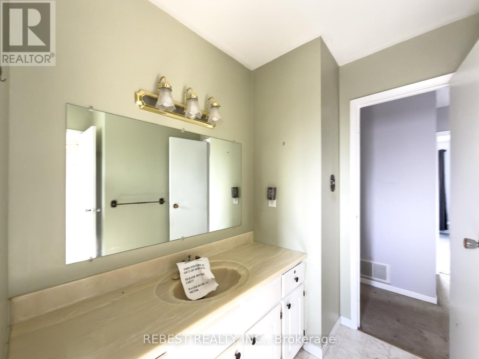 98 Cobblehill Road, Halton Hills, ON - Indoor
