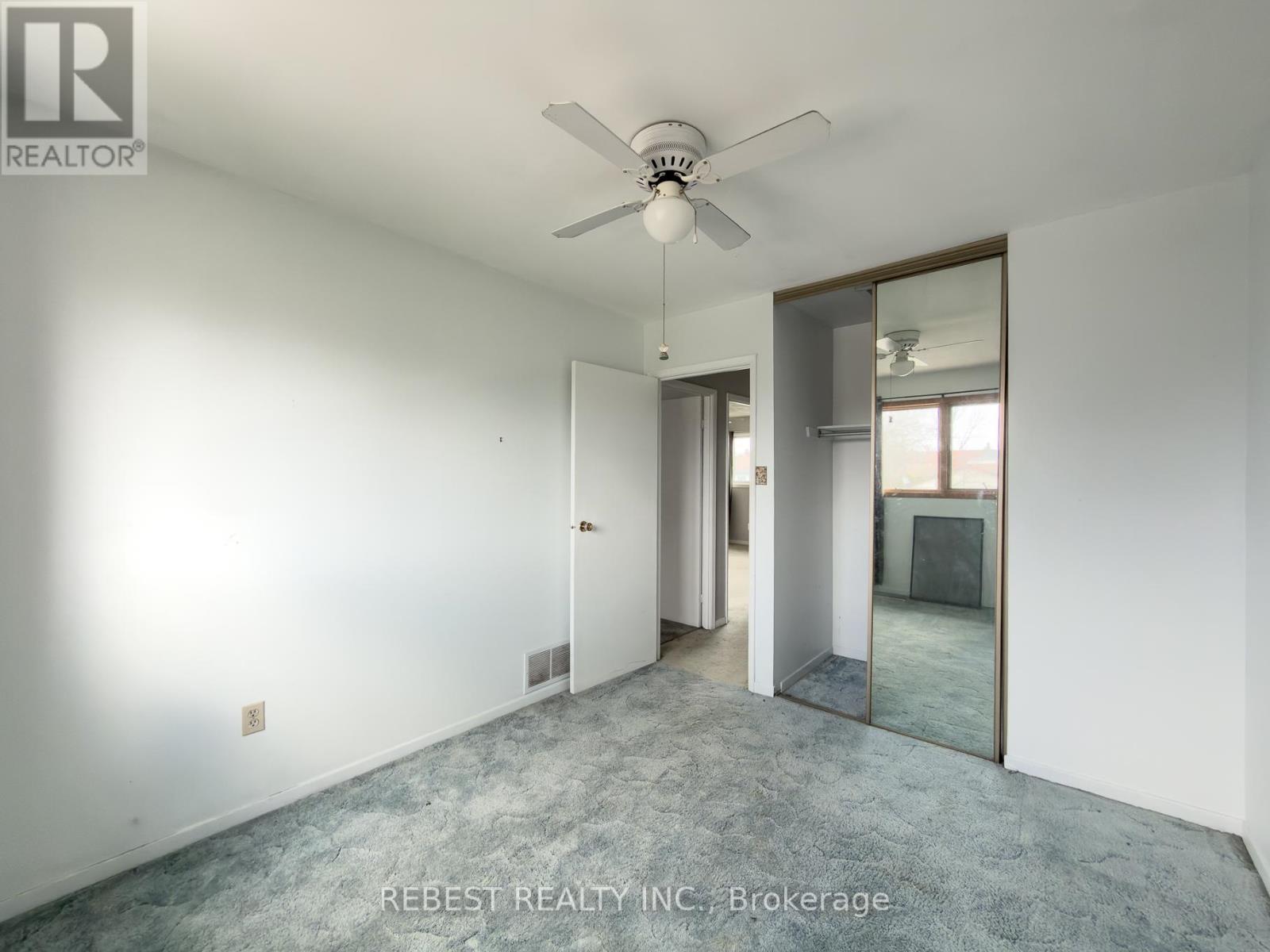98 Cobblehill Road, Halton Hills, ON - Indoor Photo Showing Other Room