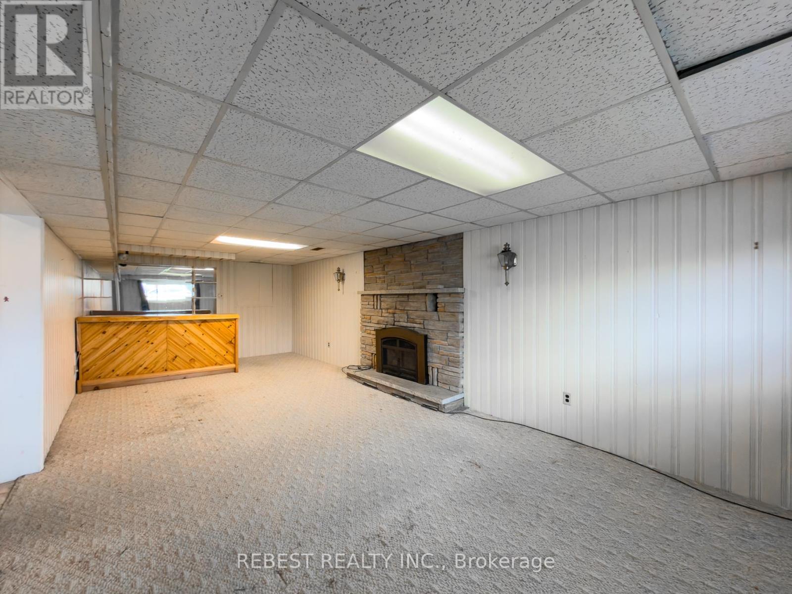 98 Cobblehill Road, Halton Hills, ON - Indoor